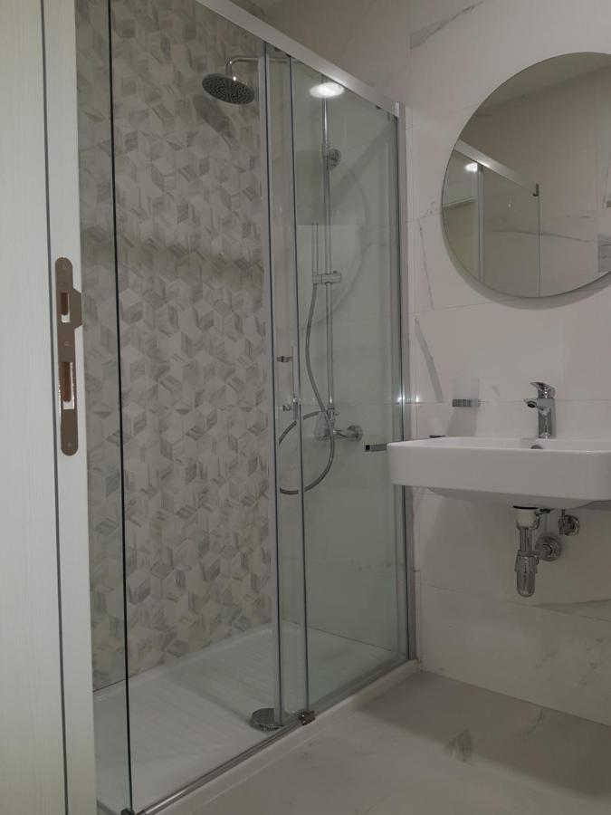 Apartman Vivo City Central Podgorica Eksteriør billede